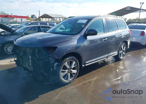 2014 Nissan Pathfinder Platinum z USA, uszkodzony, nr VIN 5N1AR2MM1EC621882